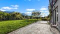 Terrasse und Eigengarten