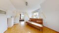 Durchgangszimmer zum Schlafzimmer - Ankleidezimmer  